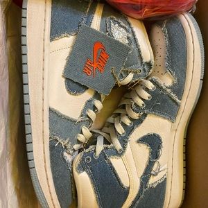 Air Jordan 1 Retro Hi OG